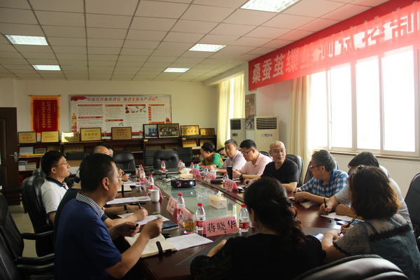 项目验收会议_调整大小.jpg